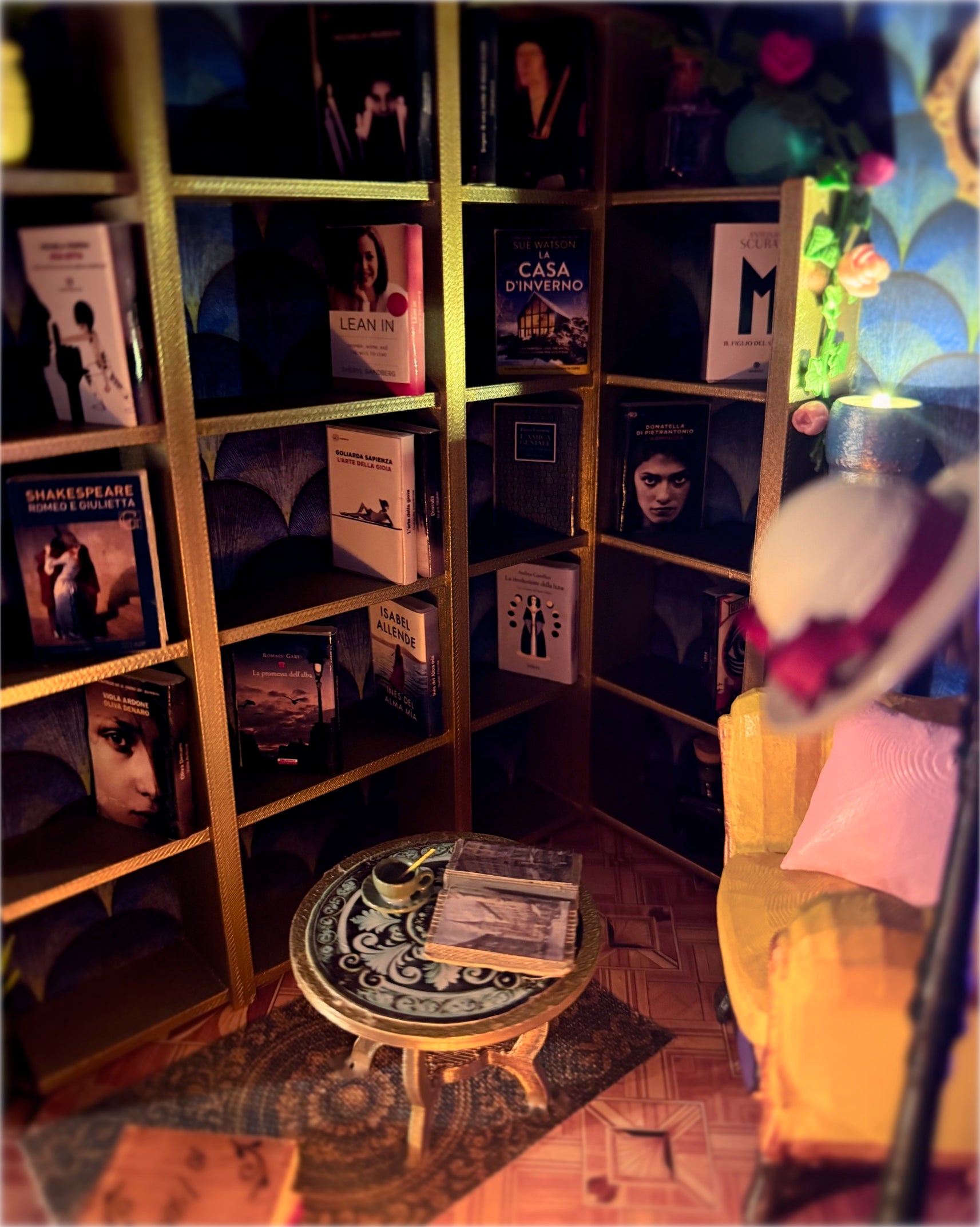 Novels Nook - Art Déco